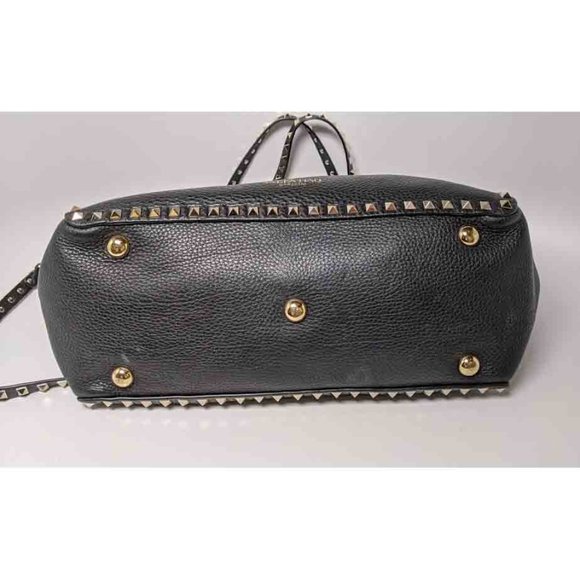 SOLD Valentino Black Rockstud Trapeze Bag - Picture 3 of 8